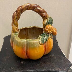 Pumpkin Ceramic Basket, EUC